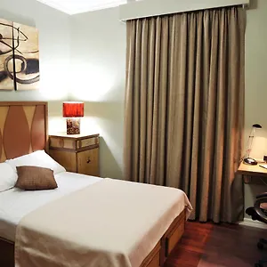 Inn Culture Crossroads, Port of Spain